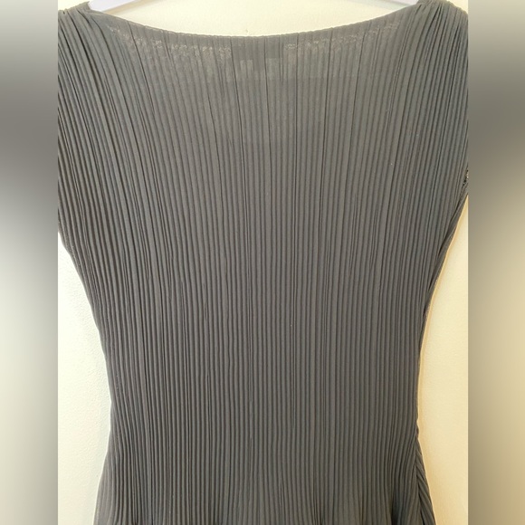 Veeca Dress in Black Size Small - Picture 6 of 7